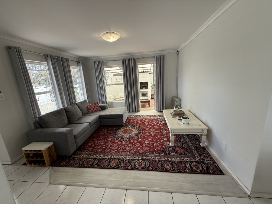 3 Bedroom Property for Sale in Van Der Stel Western Cape